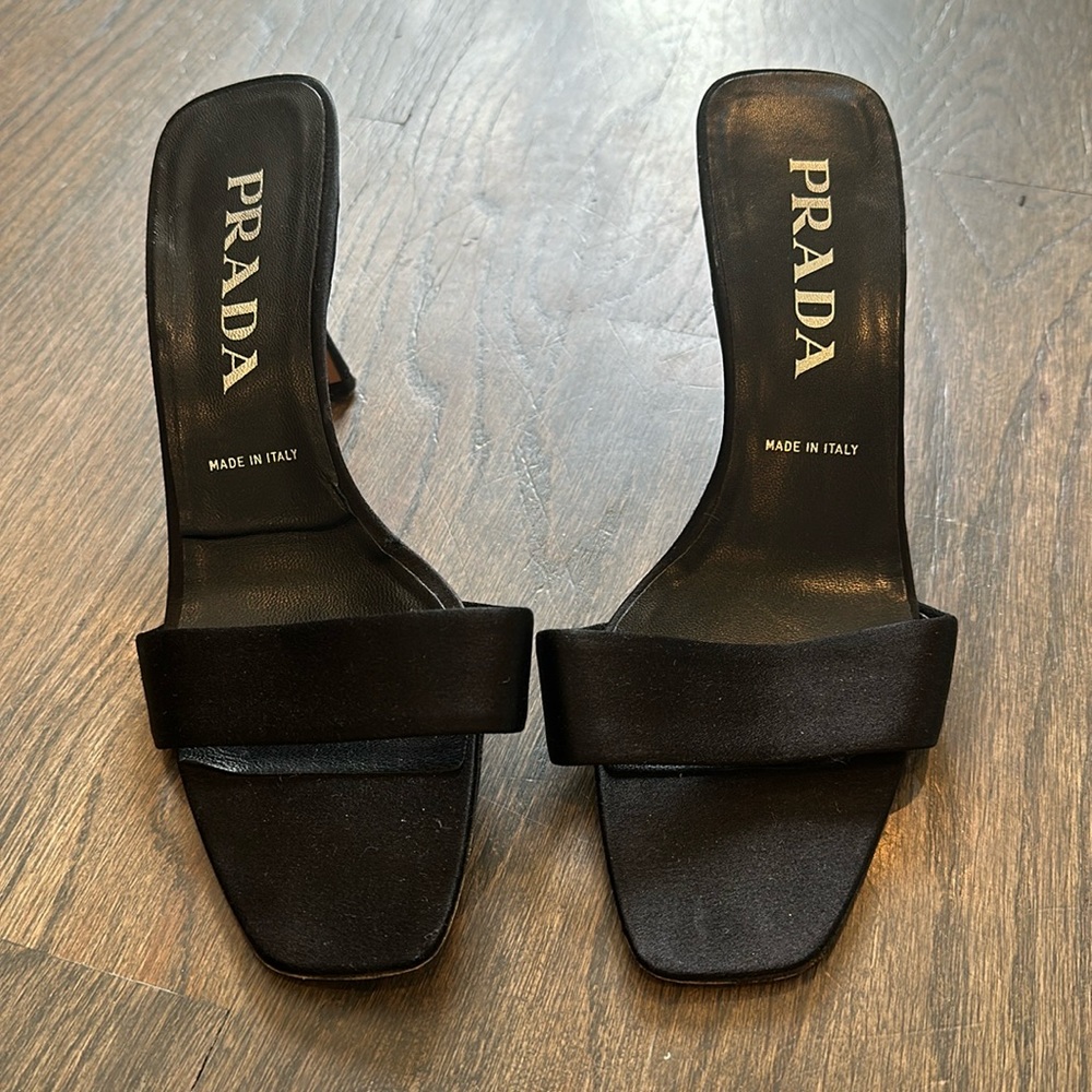 Prada black shoe, size 36